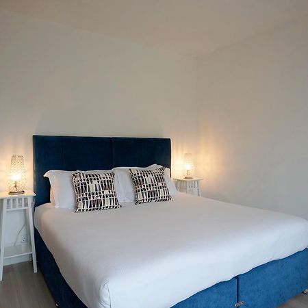 One Helena Road Serviced Apartments Southsea Exterior photo